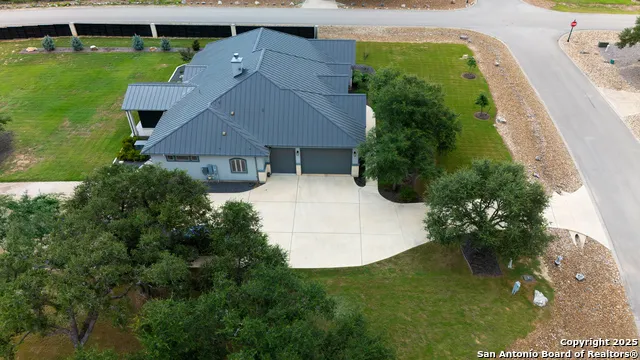 5716 High Forest New Braunfels, TX 78132