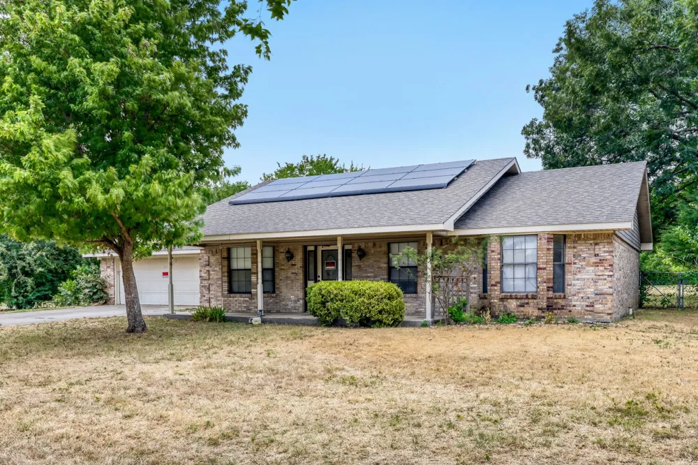 2111 Potter Lane Mesquite, TX 75149