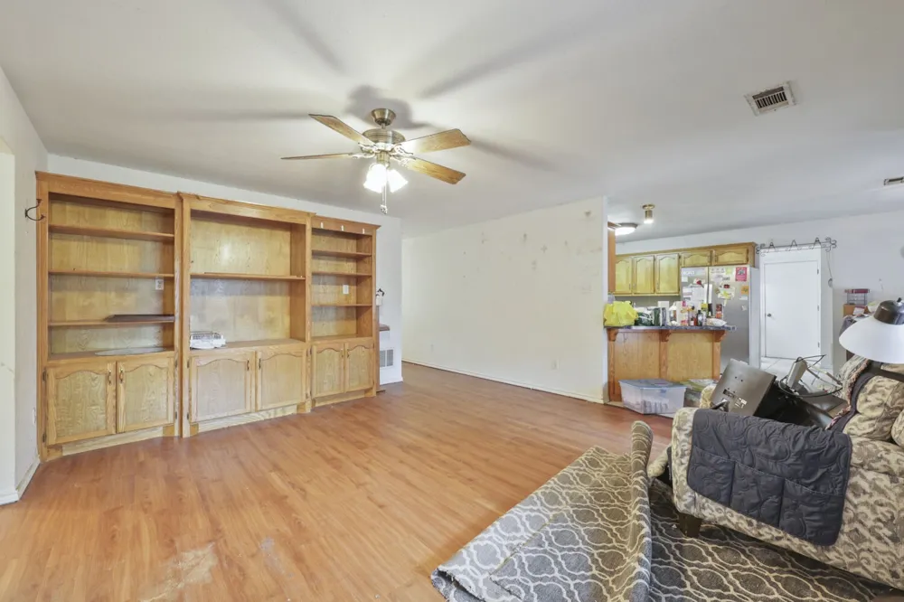 2111 Potter Lane Mesquite, TX 75149