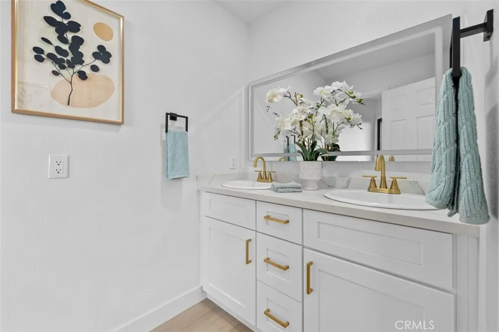 28121 Montecito #23 Laguna Niguel, CA 92677