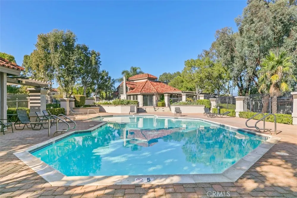 28121 Montecito #23 Laguna Niguel, CA 92677