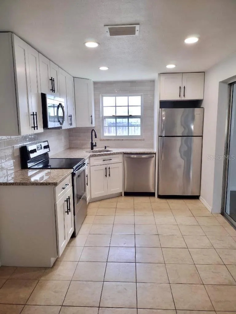 3117 HUNTINGTON ROAD Holiday, FL 34691