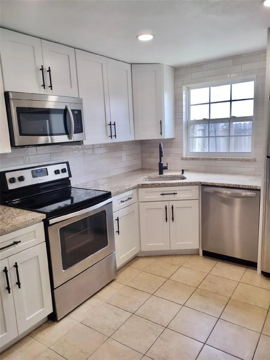 3117 HUNTINGTON ROAD Holiday, FL 34691