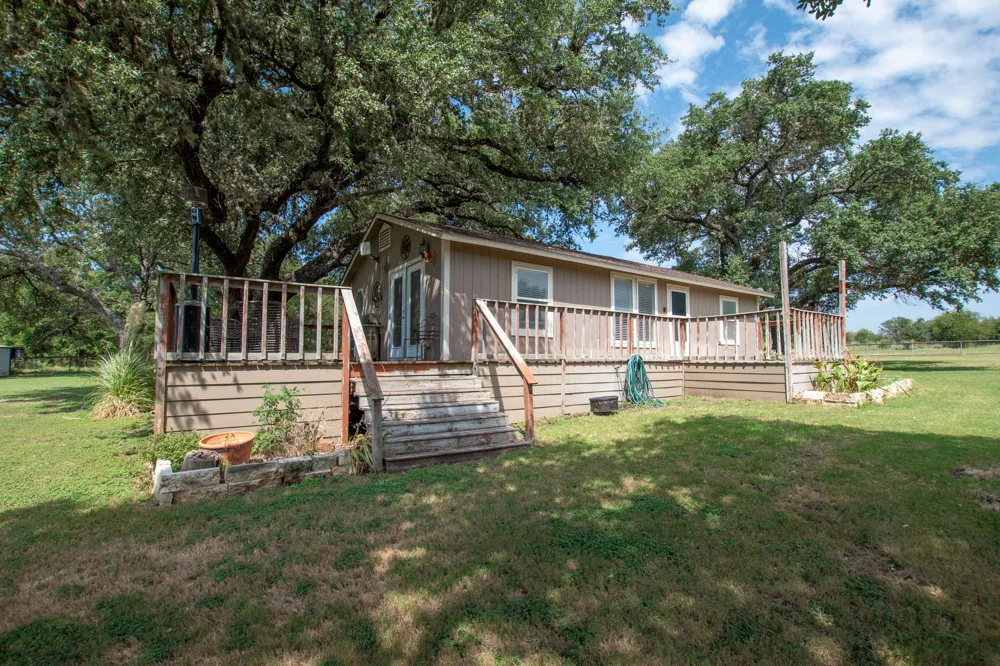510 County Road 221 Tow, TX 78672