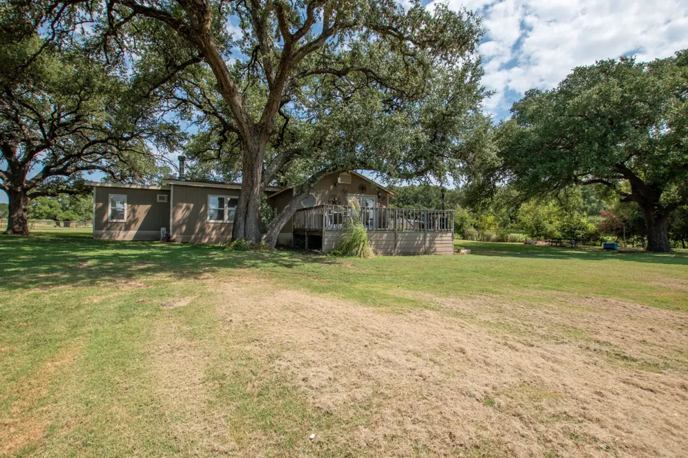 510 County Road 221 Tow, TX 78672
