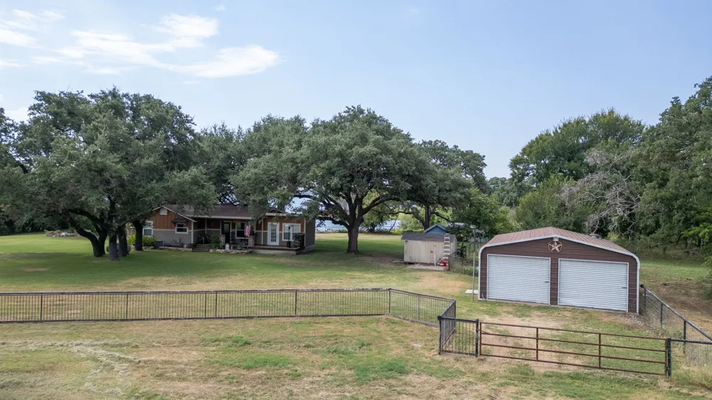 510 County Road 221 Tow, TX 78672
