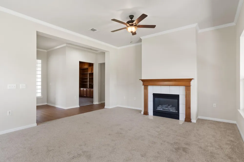 108 Cattle Trail Way Georgetown, TX 78633