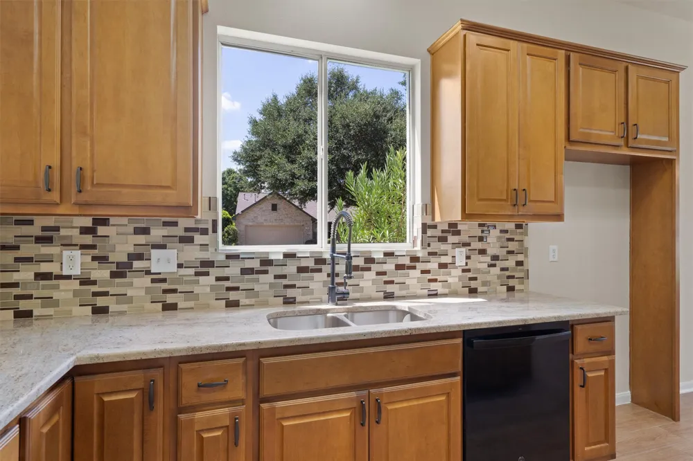 108 Cattle Trail Way Georgetown, TX 78633
