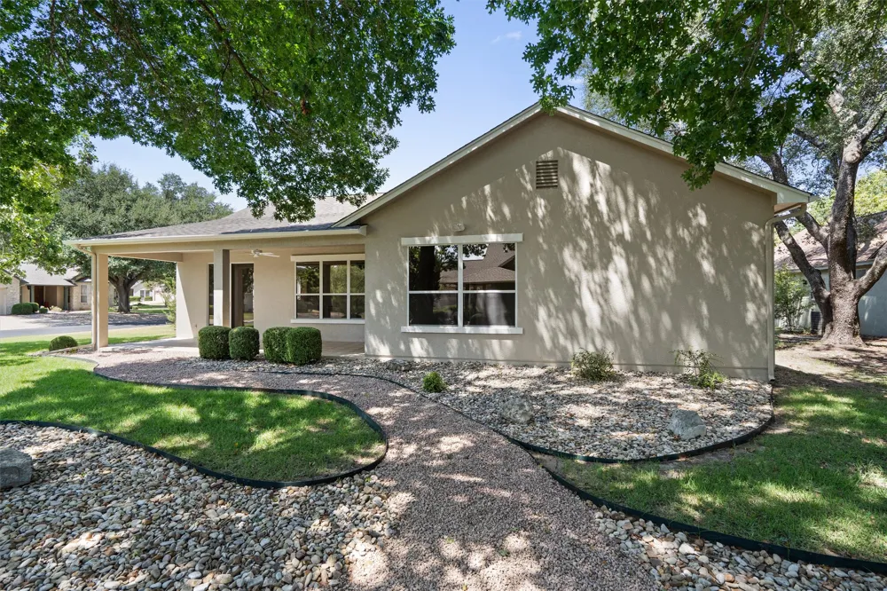 108 Cattle Trail Way Georgetown, TX 78633