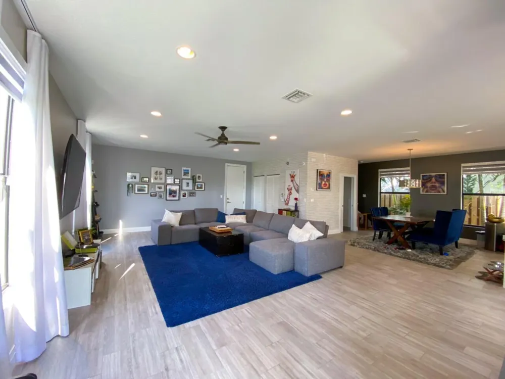 1101 NE 3RD AVENUE Fort Lauderdale, FL 33304