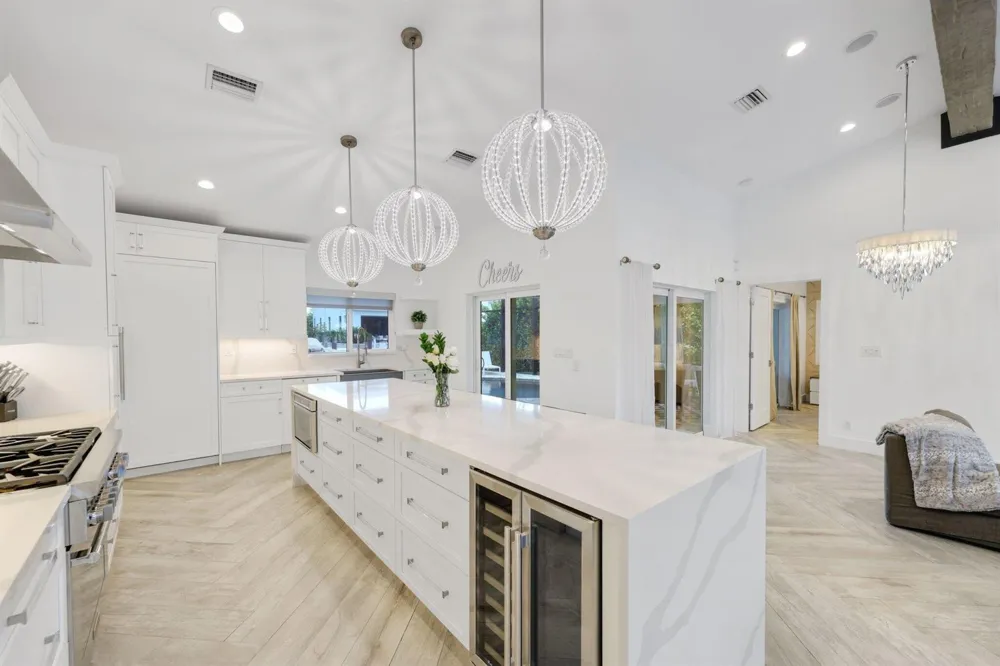 713 Forsyth Street Boca Raton, FL 33487