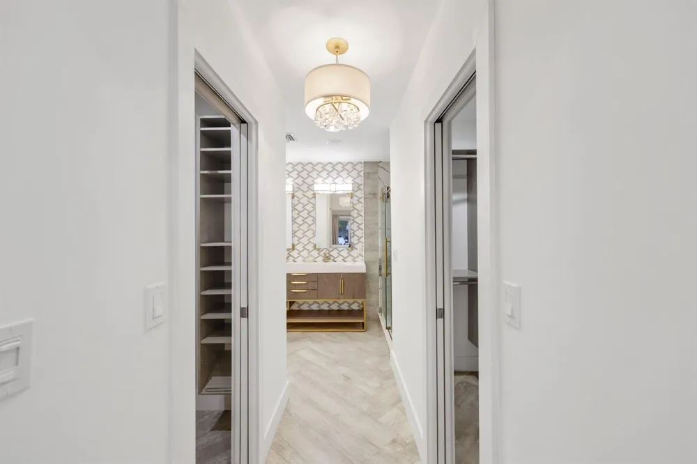 713 Forsyth Street Boca Raton, FL 33487