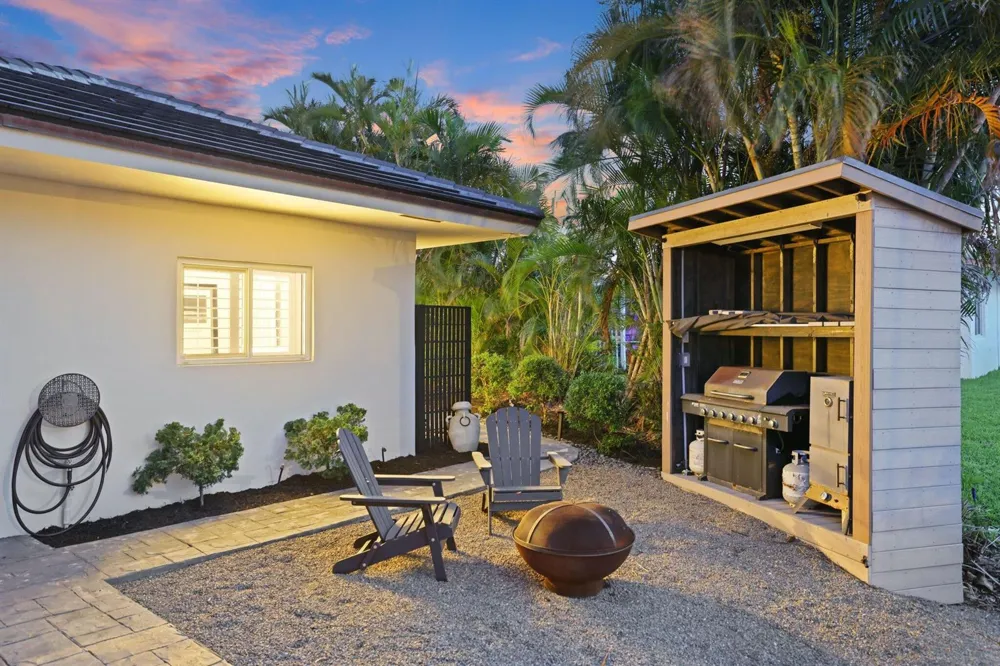 713 Forsyth Street Boca Raton, FL 33487