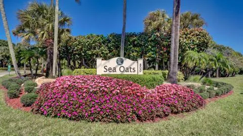 402 SEA OATS DRIVE #E Juno Beach, FL 33408