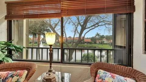 402 SEA OATS DRIVE #E Juno Beach, FL 33408