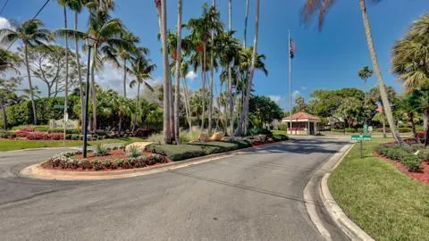 402 SEA OATS DRIVE #E Juno Beach, FL 33408