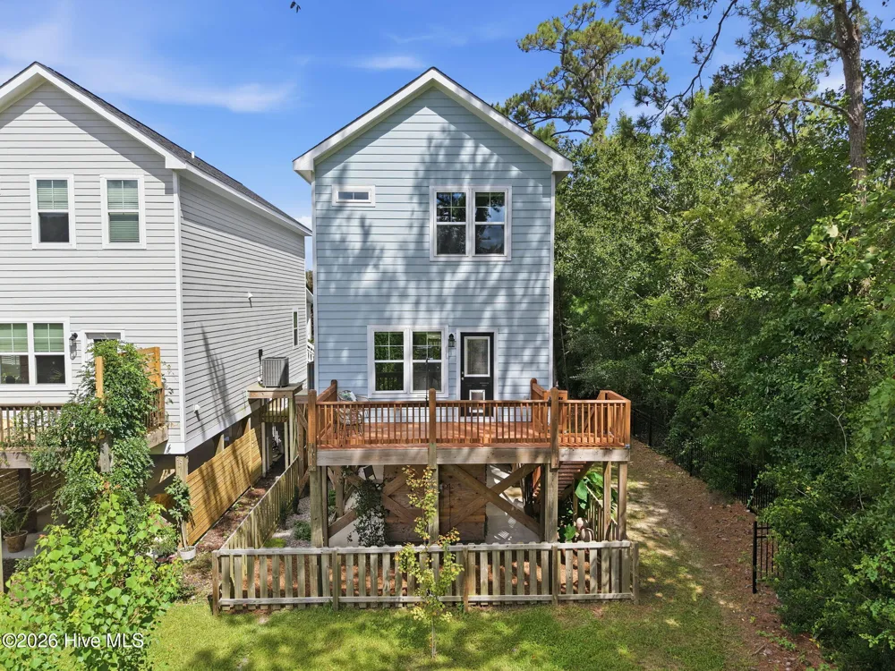 1306 Charleston Common Drive Leland, NC 28451