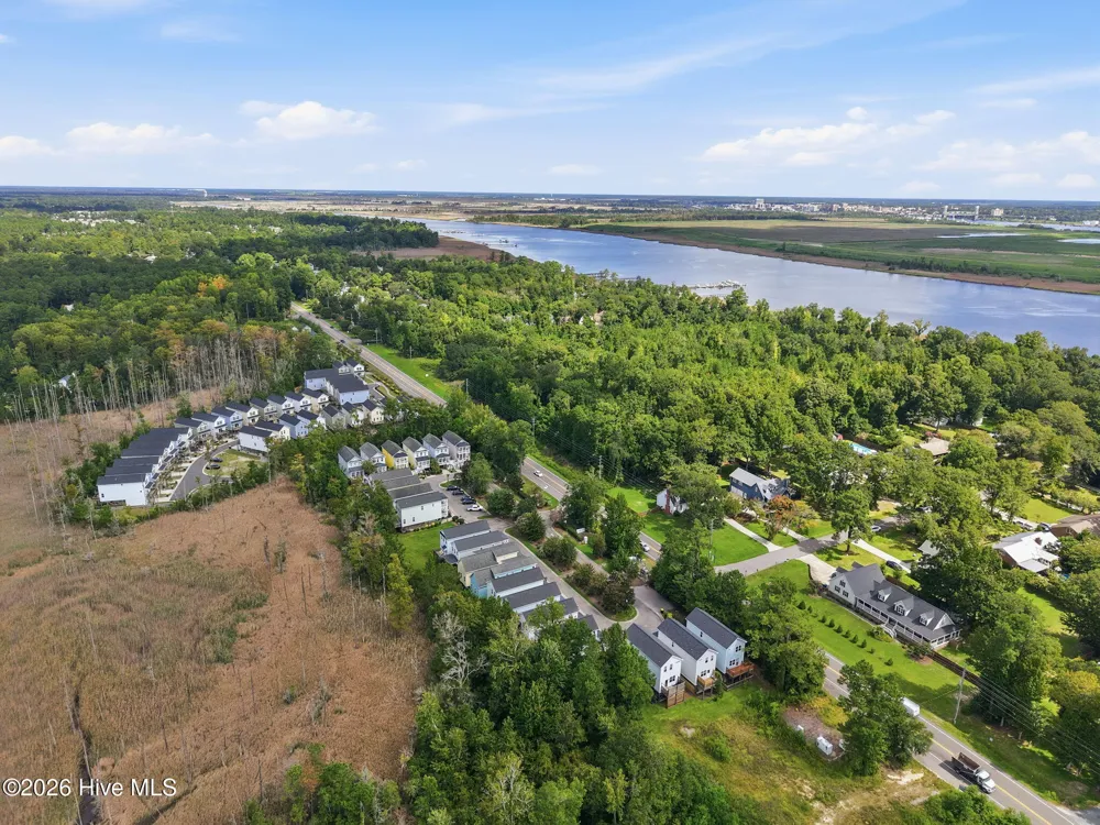 1306 Charleston Common Drive Leland, NC 28451
