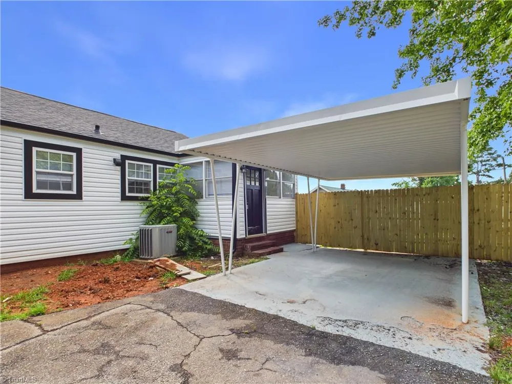 18492 NC Highway 109 Denton, NC 27239