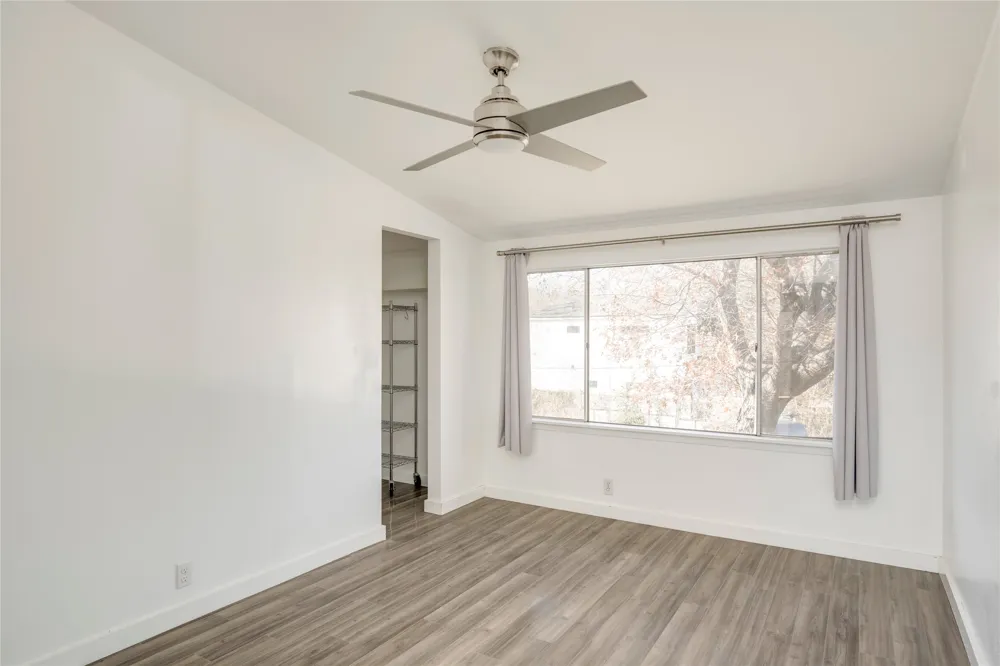 1304 Mariposa Drive #214 Austin, TX 78704