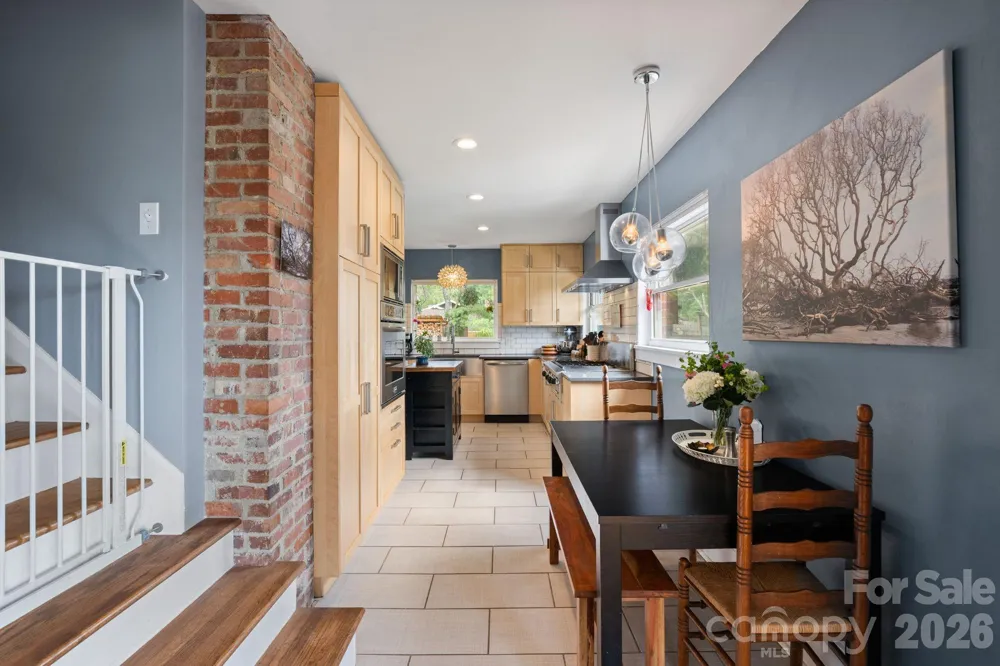 348 Beaucatcher Road Asheville, NC 28805
