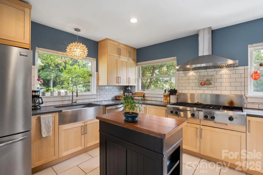 348 Beaucatcher Road Asheville, NC 28805