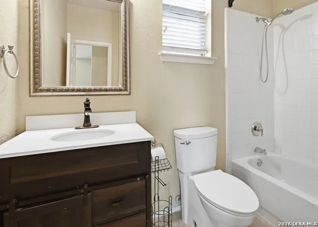 119 Brook Meadow Cibolo, TX 78108