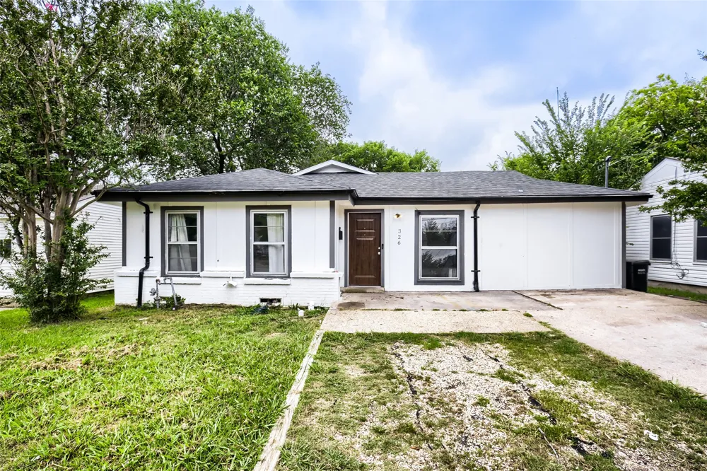 326 E Holley Street Mesquite, TX 75149