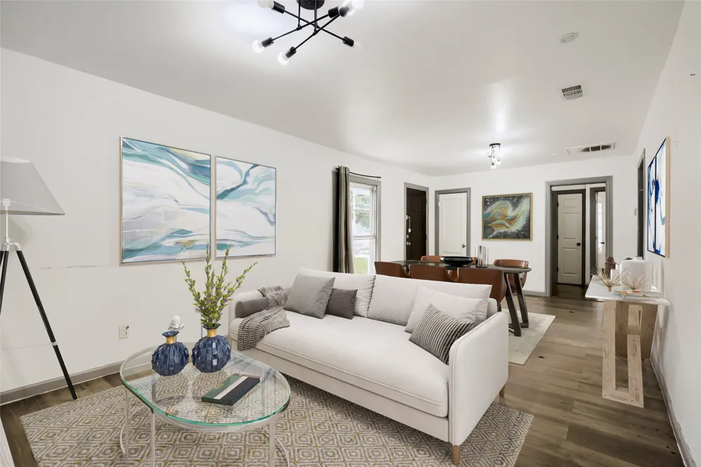 326 E Holley Street Mesquite, TX 75149