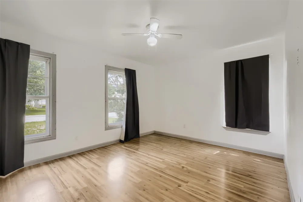 326 E Holley Street Mesquite, TX 75149