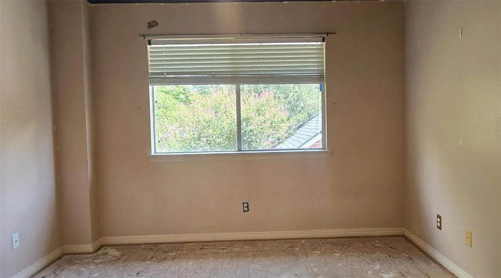 6614 Ambercrest Drive Spring, TX 77389