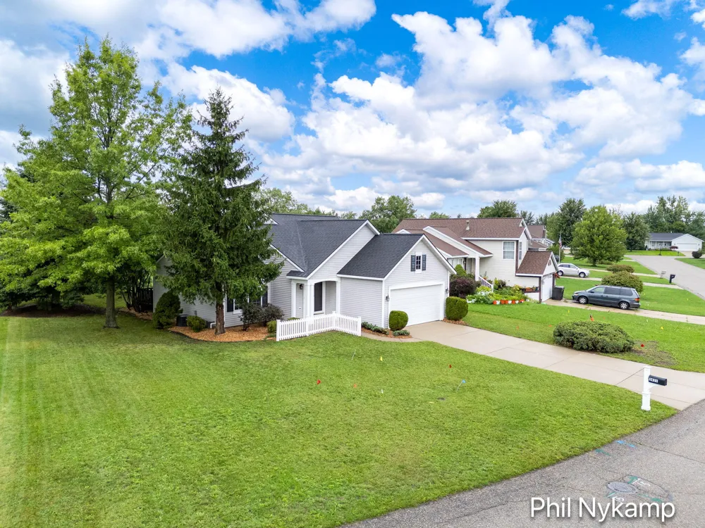 3431 Clear View Drive Holland Charter Township, MI 49424
