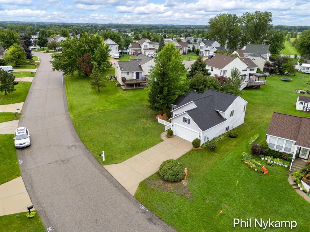 3431 Clear View Drive Holland Charter Township, MI 49424