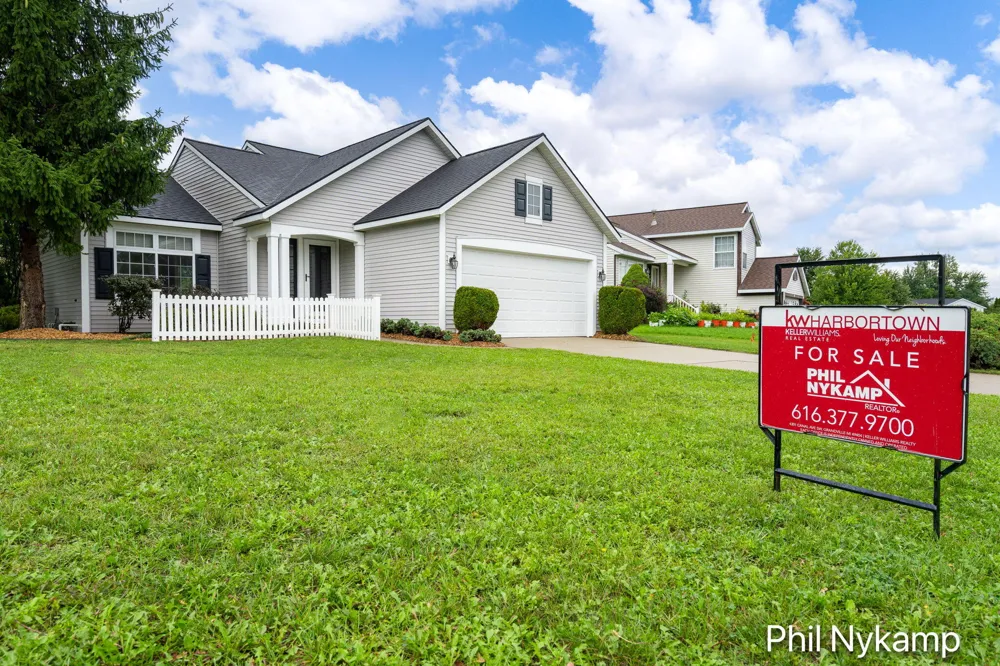 3431 Clear View Drive Holland Charter Township, MI 49424
