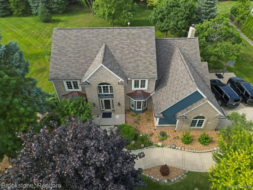 12495 Howland Park Drive Plymouth Charter Township, MI 48170