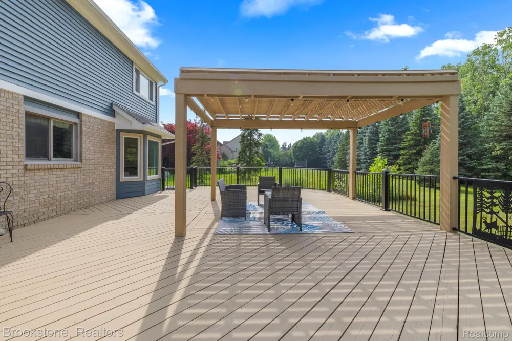 12495 Howland Park Drive Plymouth Charter Township, MI 48170