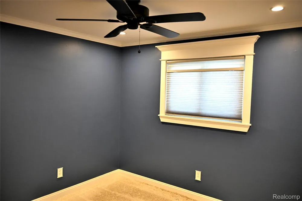 4030 Fox Hill Drive Sterling Heights City, MI 48310
