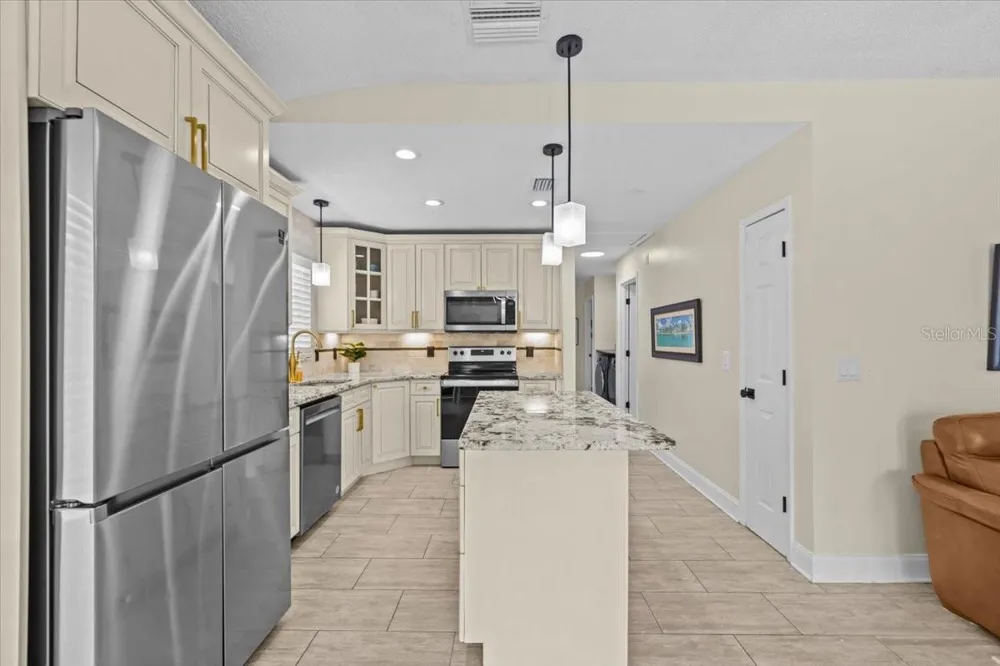 7318 S KISSIMMEE STREET Tampa, FL 33616