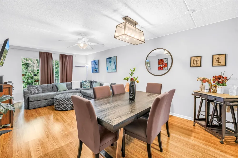 4435 1ST STREET NE #305 St Petersburg, FL 33703