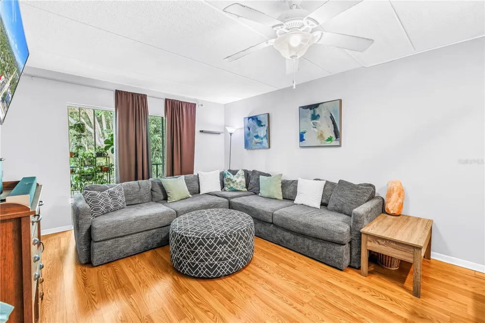 4435 1ST STREET NE #305 St Petersburg, FL 33703
