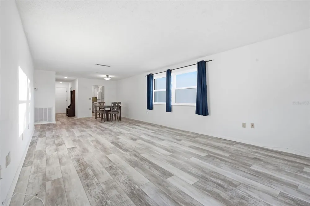 5603 80TH STREET #202 St Petersburg, FL 33709