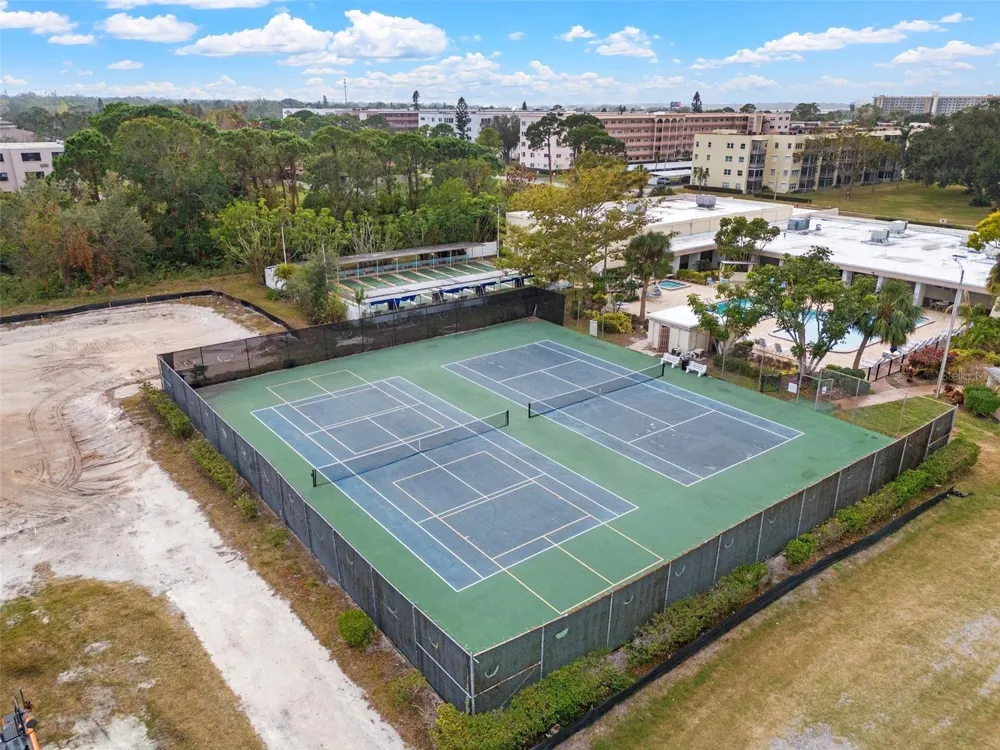 5603 80TH STREET #202 St Petersburg, FL 33709