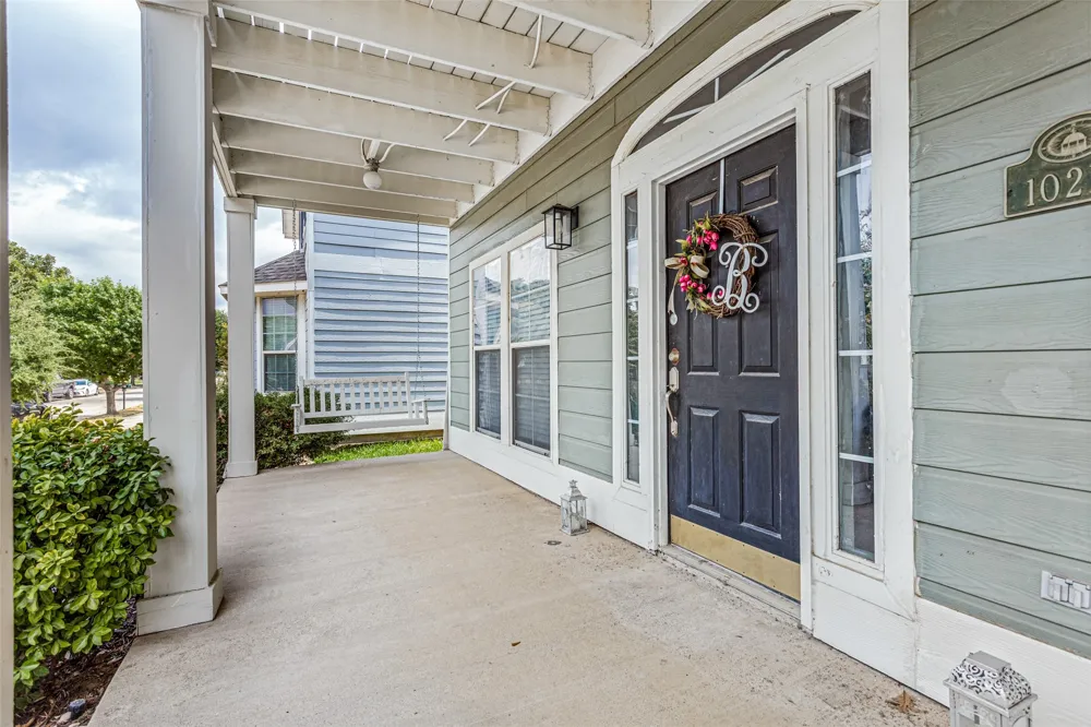 10216 Franklin Drive Providence Village, TX 76227