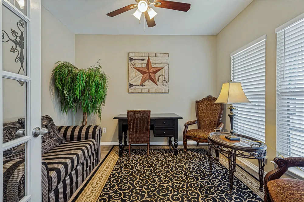 10216 Franklin Drive Providence Village, TX 76227