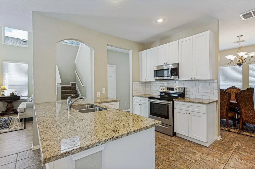 10216 Franklin Drive Providence Village, TX 76227