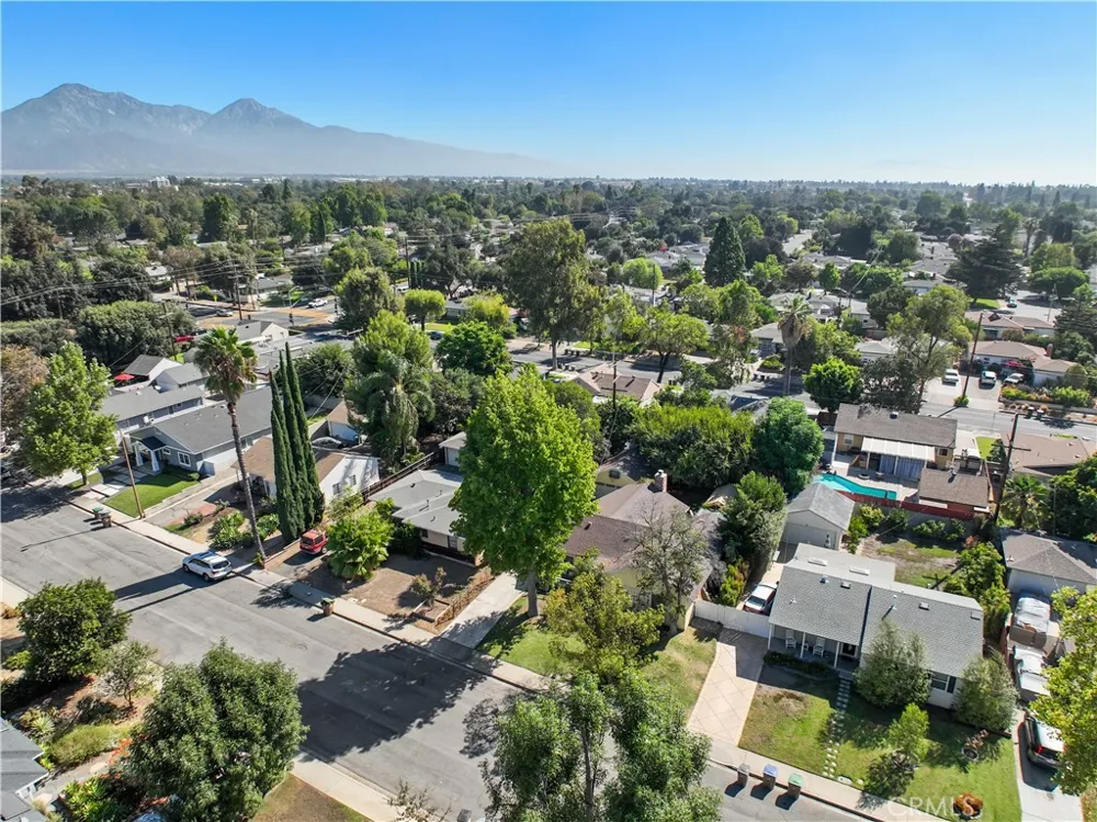 346 Saint Bonaventure Claremont, CA 91711