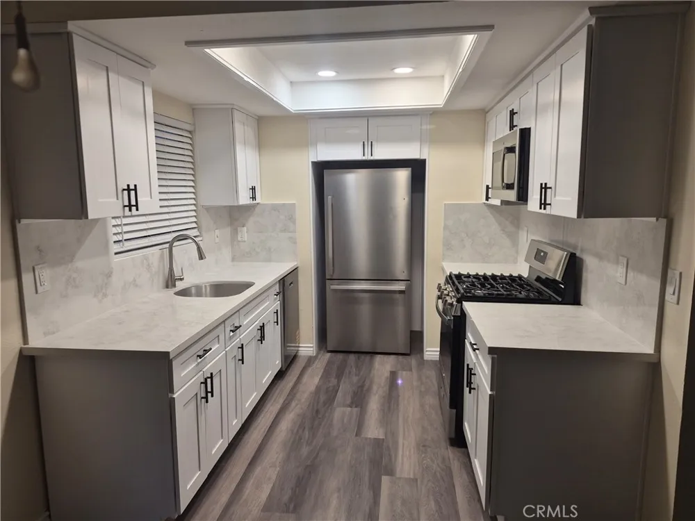 19145 Sheffield Hesperia, CA 92345