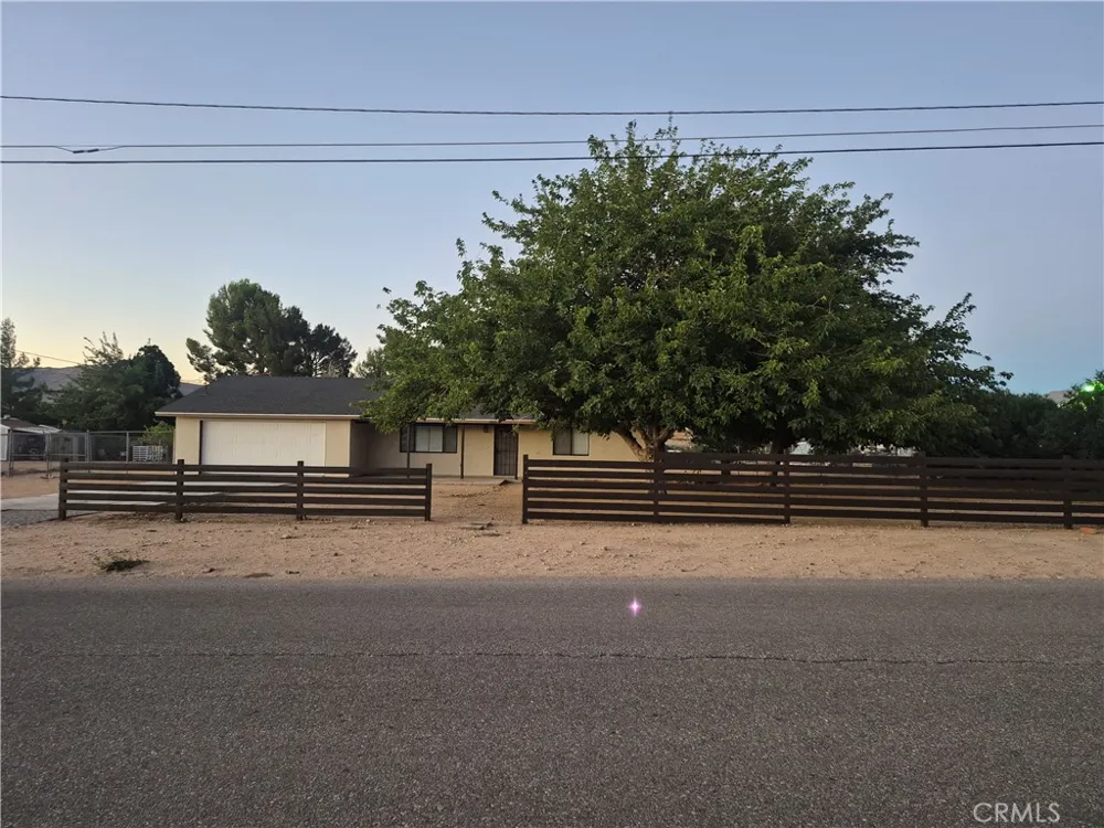 19145 Sheffield Hesperia, CA 92345