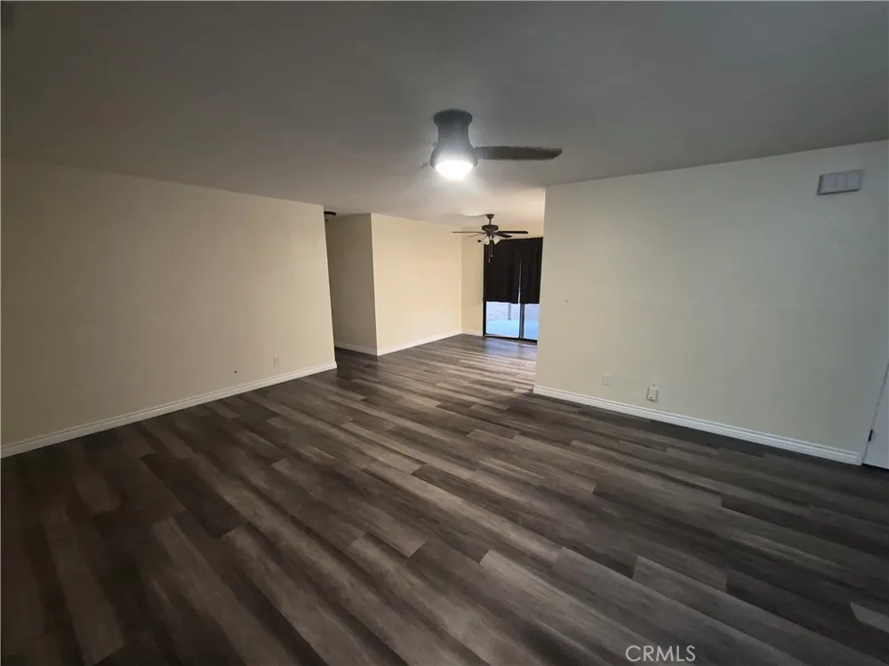 19145 Sheffield Hesperia, CA 92345