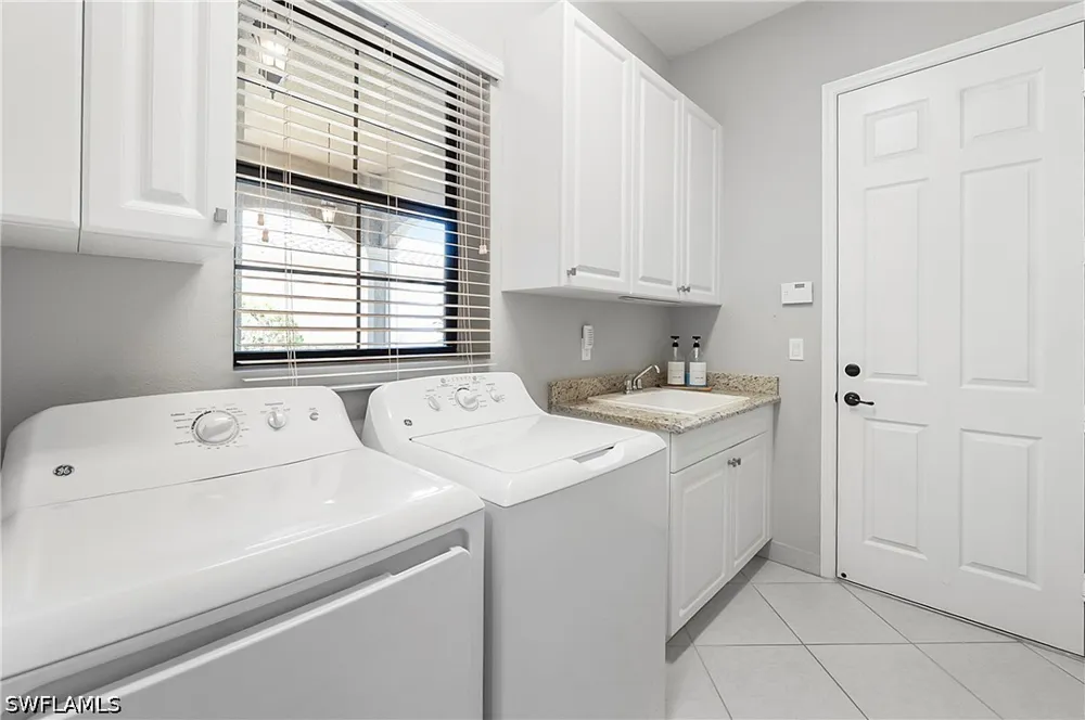 Aspen Chase Drive Naples, FL 34119